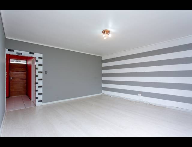 2 BEDROOM APARTMENT RENTED IN PLUMSTEAD